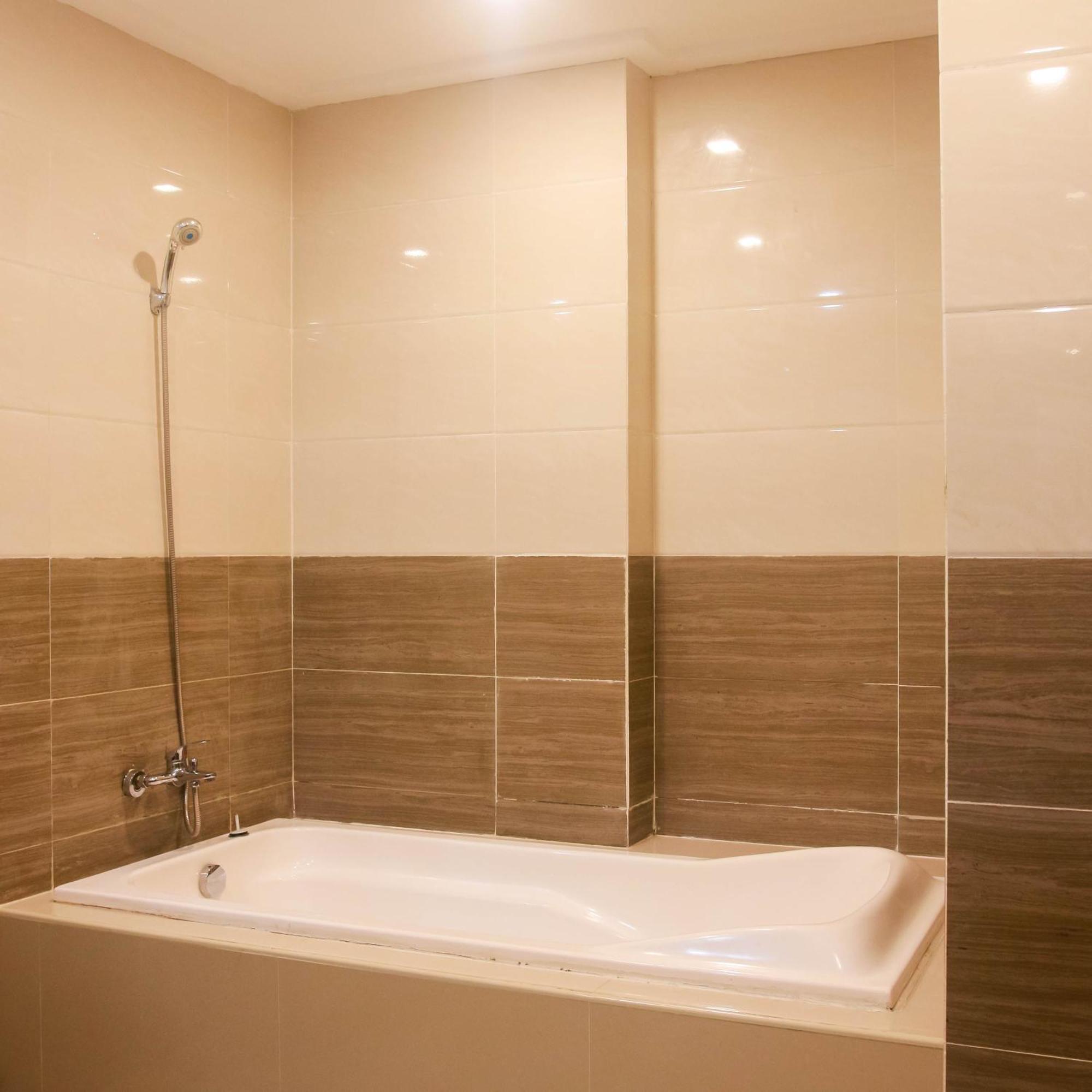 Iloilo Gateway Hotel And Suites Pavia Dış mekan fotoğraf