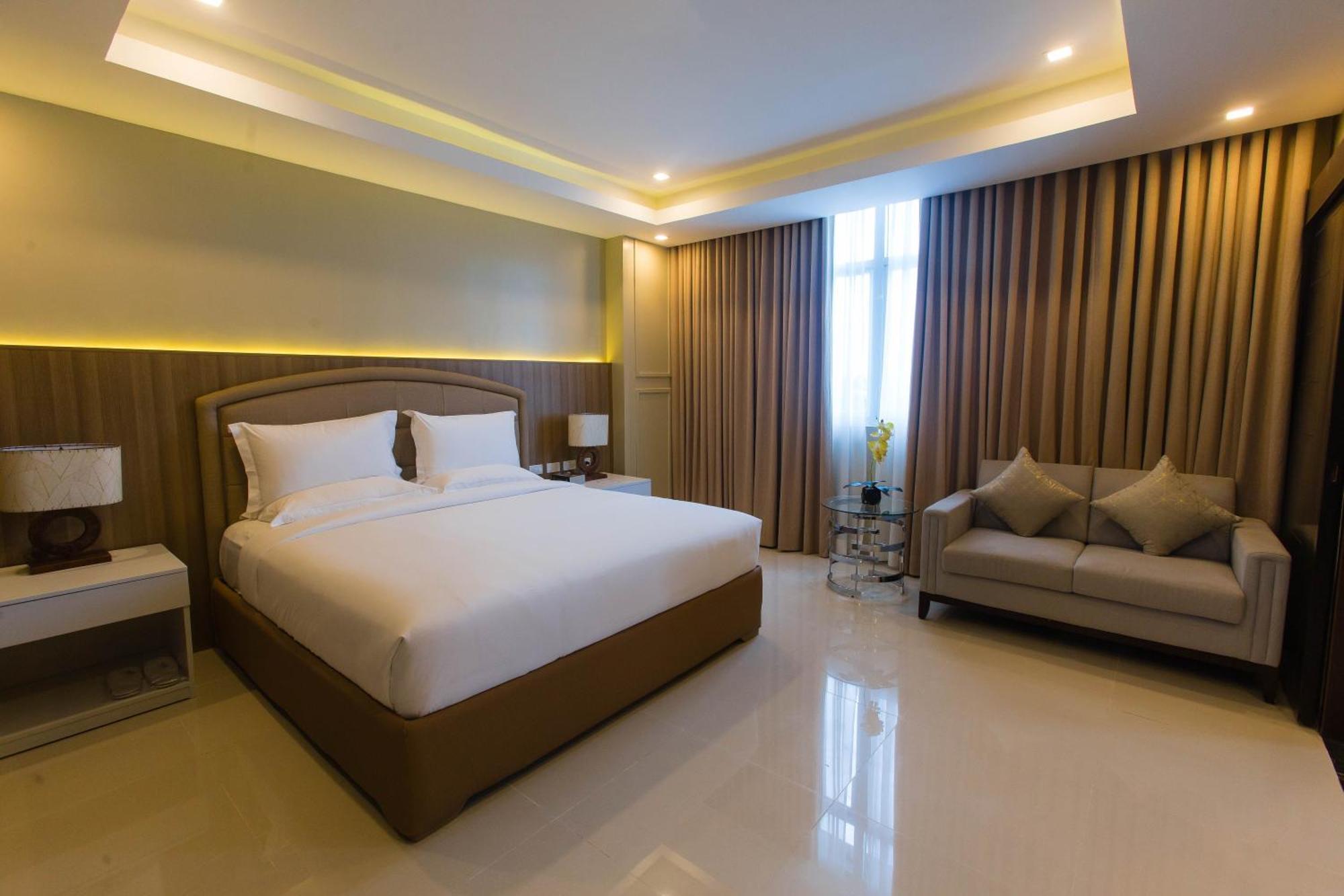 Iloilo Gateway Hotel And Suites Pavia Dış mekan fotoğraf